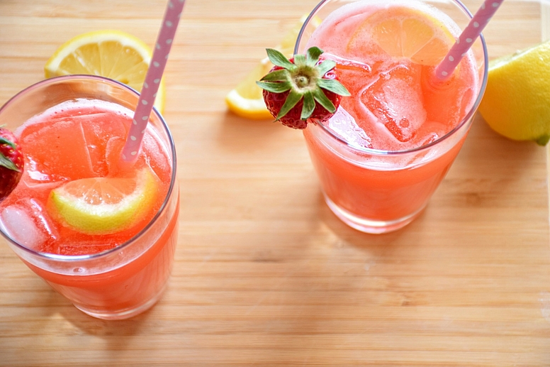 strawberry lemonade